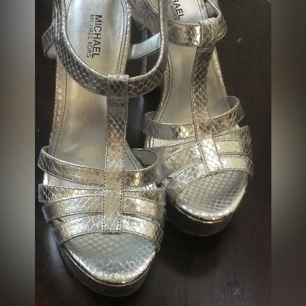 Michael Kors Platform Heels Size 7
